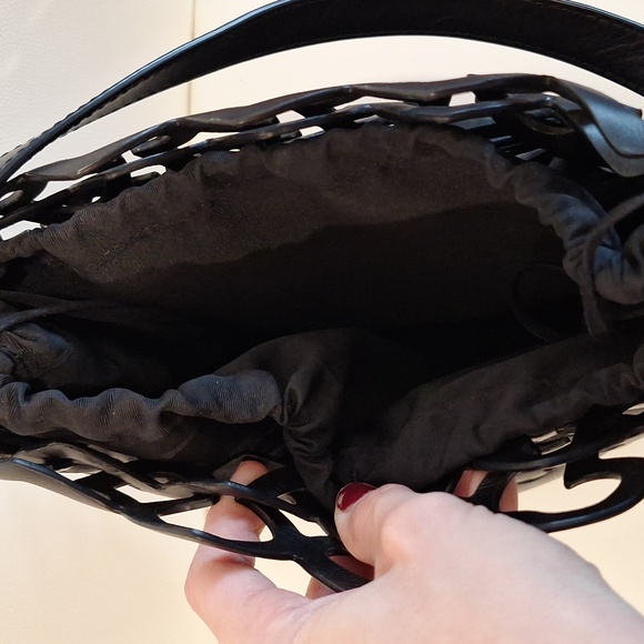 NWOT Kate Spade Black Dorie Medium Bucket w/ Drawstring - Picture 3 of 4